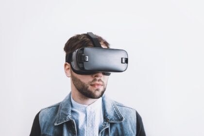 virtual 3460451 1280 1 6 2